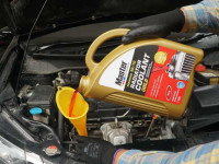 pada-cuaca-ekstrim,-biasakan-pantau-tabung-reservoir-radiator-mobil-anda