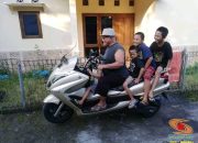 Mengintip matic gambot, Viar V1