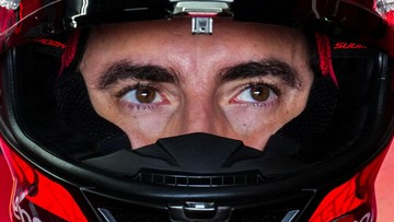 respons-bagnaia-kala-martin-melorot-posisinya-lalu-salahkan-ban-di-motogp-qatar