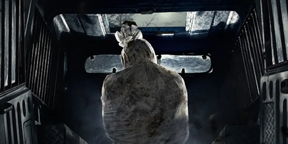 film-‘pocong’-dilarang-tayang-karena-ada-tragedi-mei-1998,-ini-seperti-sensor-ala-orba?