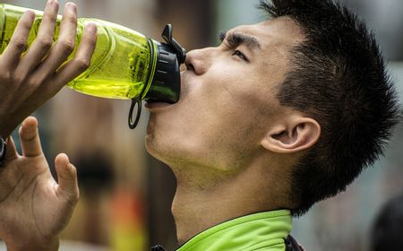 6-minuman-terbaik-setelah-olahraga,-efektif-kembalikan-elektrolit-tubuh-yang-hilang