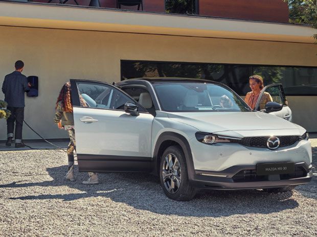 mazda-mau-rilis-6-model-baru-di-indonesia-pada-2024,-ada-mild-hybrid-hingga-bev!