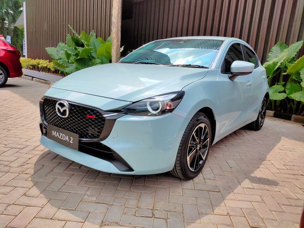 mazda2-hatchback-dan-cx-5-dapat-penyegaran-model,-harga-naik-rp19-50-juta