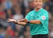 Hal Unik yang Pernah Dilakukan Wasit dalam Pertandingan Sepak Bola