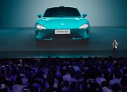 Mobil Listrik Xiaomi SU7 Akselerasinya Lebih Kencang Dibanding Porsche Taycan