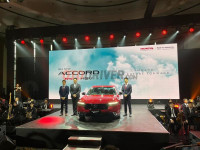 honda-accord-generasi-terbaru-resmi-meluncur,-harga-tak-sampai-rp-1-miliar