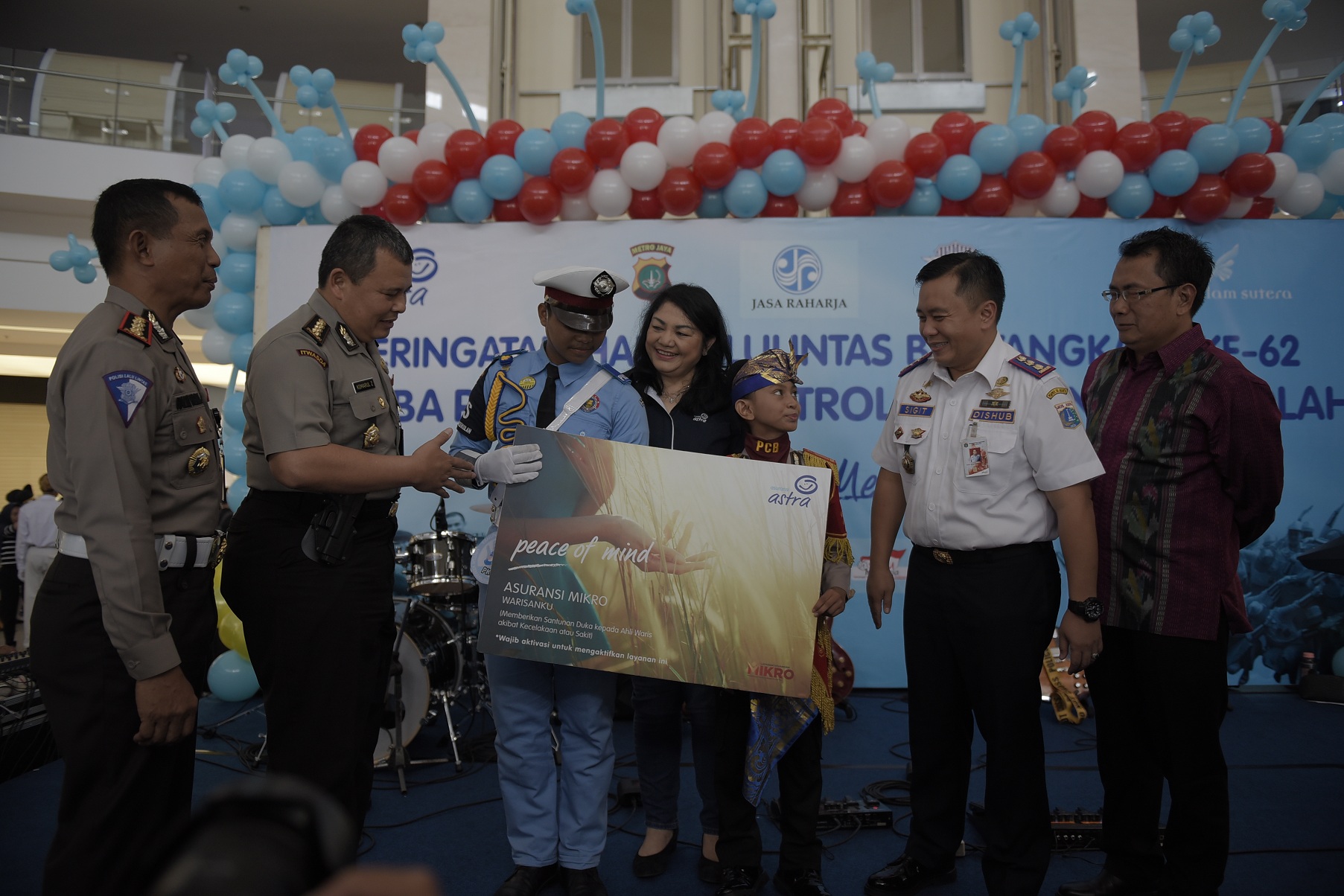 melek-asuransi-dan-keselamatan-berlalu-lintas-adalah-hak-segala-usia