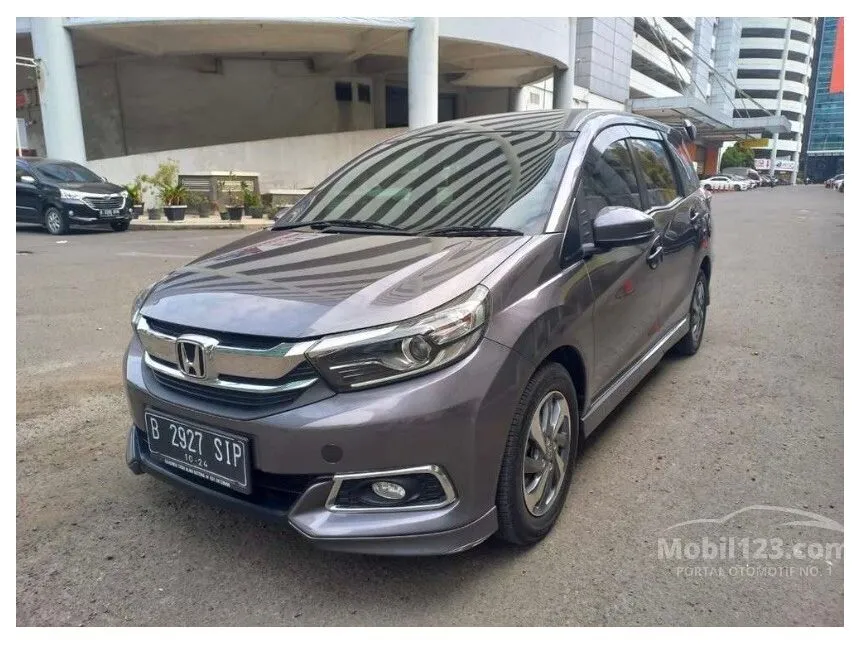 kelebihan-dan-kekurangan-honda-mobilio-bekas-2019,-harga-bekasnya-mulai-rp130-jutaan!