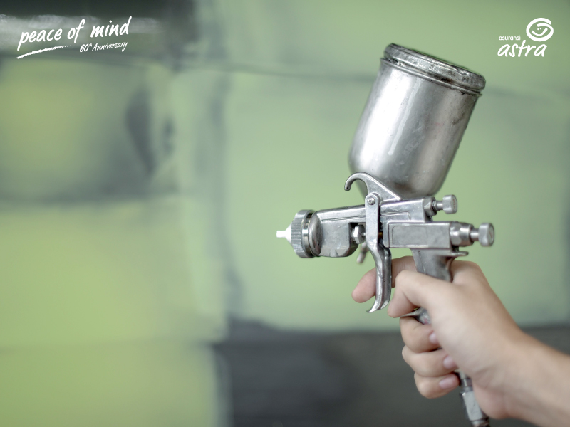 6-tips-merawat-cat-mobil-agar-tetap-bersih-dan-awet