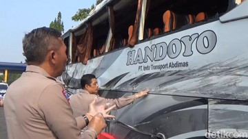 cerita-korban-selamat-bus-handoyo-yang-celaka-di-cipali:-bus-kadang-ugal-ugalan