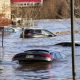 mobil-mobil-terendam-banjir-usai-badai-hebat-terjang-as