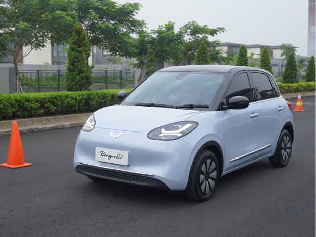 pasar-luar-negeri-tertarik-jual-wuling-binguo-ev-rakitan-indonesia