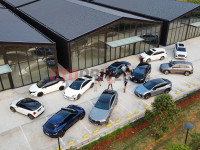 11-mobil-ramah-lingkungan-siap-digunakan-plesiran-dalam-holiday-in-style-2023