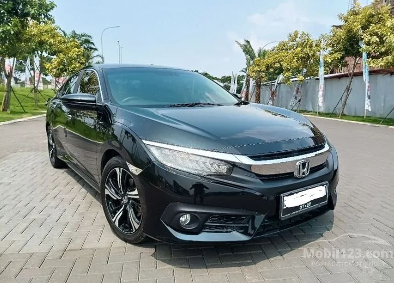 kisaran-harga-honda-civic-turbo-bekas-mulai-rp280-jutaan,-ini-kelebihan-dan-kekurangannya