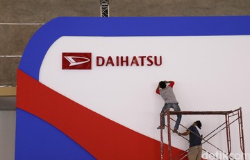 daihatsu-jepang-tunda-produksi,-buntut-skandal-uji-tabrak