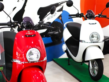 harga-motor-listrik-subsidi-murah,-kenapa-masyarakat-disuruh-beli-masih-susah?