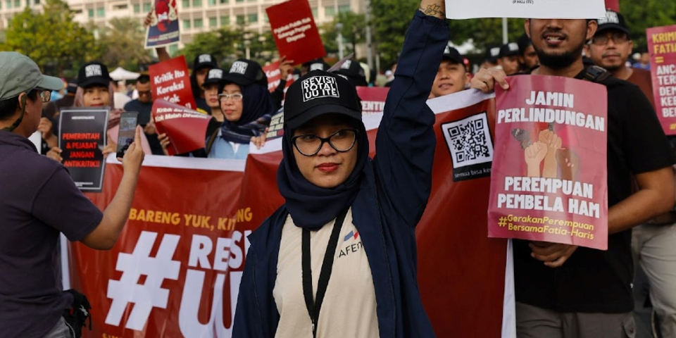 nenden-sekar-arum:-ini-tahun-politik,-perempuan-jadi-korban-digital,-tapi-tak-dianggap-vital