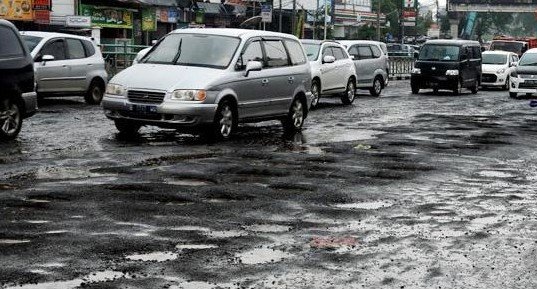 sering-melewati-jalan-rusak,-kaki-kaki-mobil-wajib-“diurut”