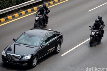 mobil-polisi-diminta-tiru-konvoi-presiden-jokowi:-nggak-pakai-nguing-nguing!