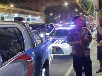 lampu-rotator-mobil-polisi-dikritik-menyilaukan,-bisa-nggak-warnanya-diganti-hijau?