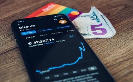 ajaib-kripto-prediksi-masa-depan-bitcoin-jelang-halving-dan-etf-bitcoin-spot