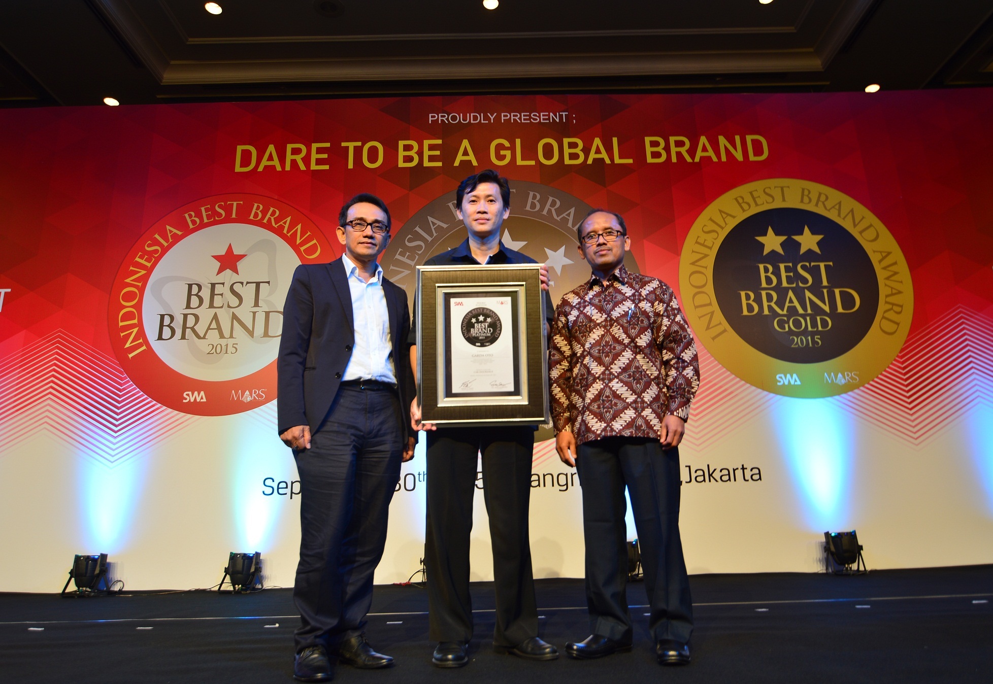 asuransi-astra-raih-indonesia-best-brand-award-(ibba)-2015