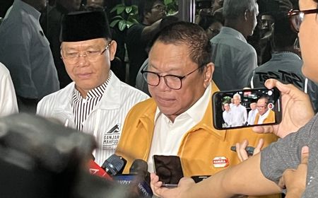 oso-ingatkan-tni-polri-harus-adil:-kalau-berpihak,-dia-pengkhianat!