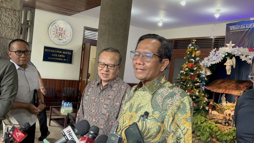 mahfud-md-temui-kardinal-suharyo-di-katedral,-bahas-apa?