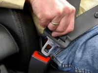 sabuk-pengaman,-perangkat-keselamatan-utama-yang-masih-sering-diabaikan