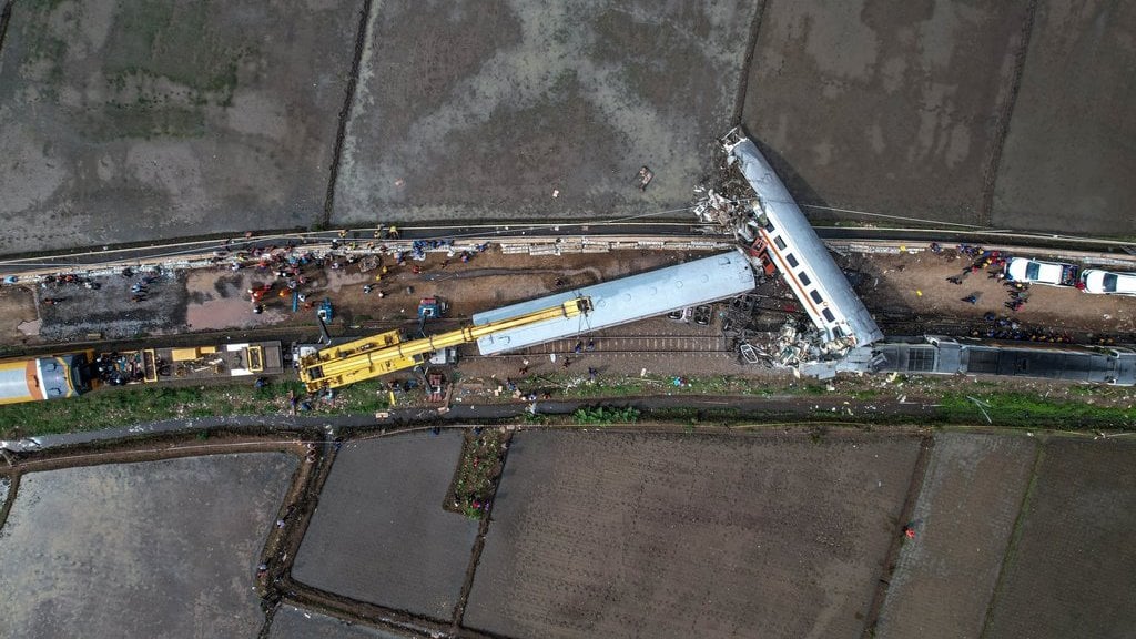 kisah-warga-cicalengka-yang-rumahnya-jadi-tempat-evakuasi-korban