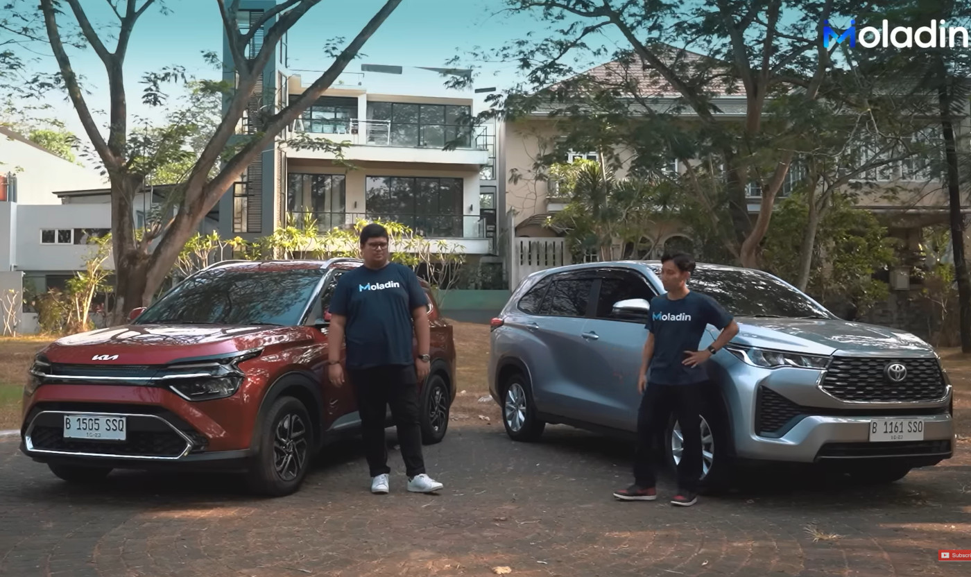 komparasi-kia-carens-vs-innova-zenix-bensin:-tes-nanjak,-tenaga,-akselerasi-dan-akomodasi-kabin