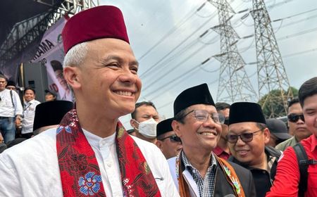 presiden-bertemu-prabowo-dan-airlangga,-ganjar-pranowo-minta-jokowi-tegaskan-sikap-politiknya