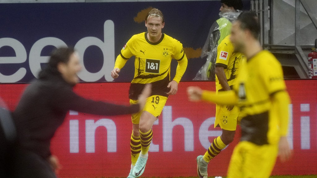 dortmund-vs-standard-liege-friendly-2024:-prediksi,-h2h,-live