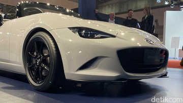 ternyata-ada-mazda-miata-yang-dirancang-untuk-anak-kecil