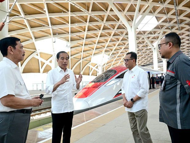 jokowi-makin-royal-ke-mobil-listrik!-yang-cbu-maupun-ckd-dapat-insentif-impor