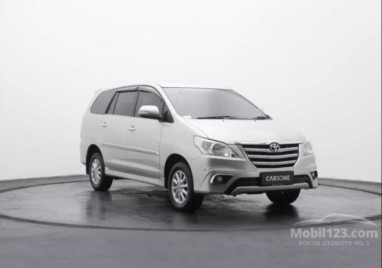 pilihan-harga-mobil-bekas-murah-di-bawah-rp200-juta,-mulai-dari-hatchback-sampai-suv