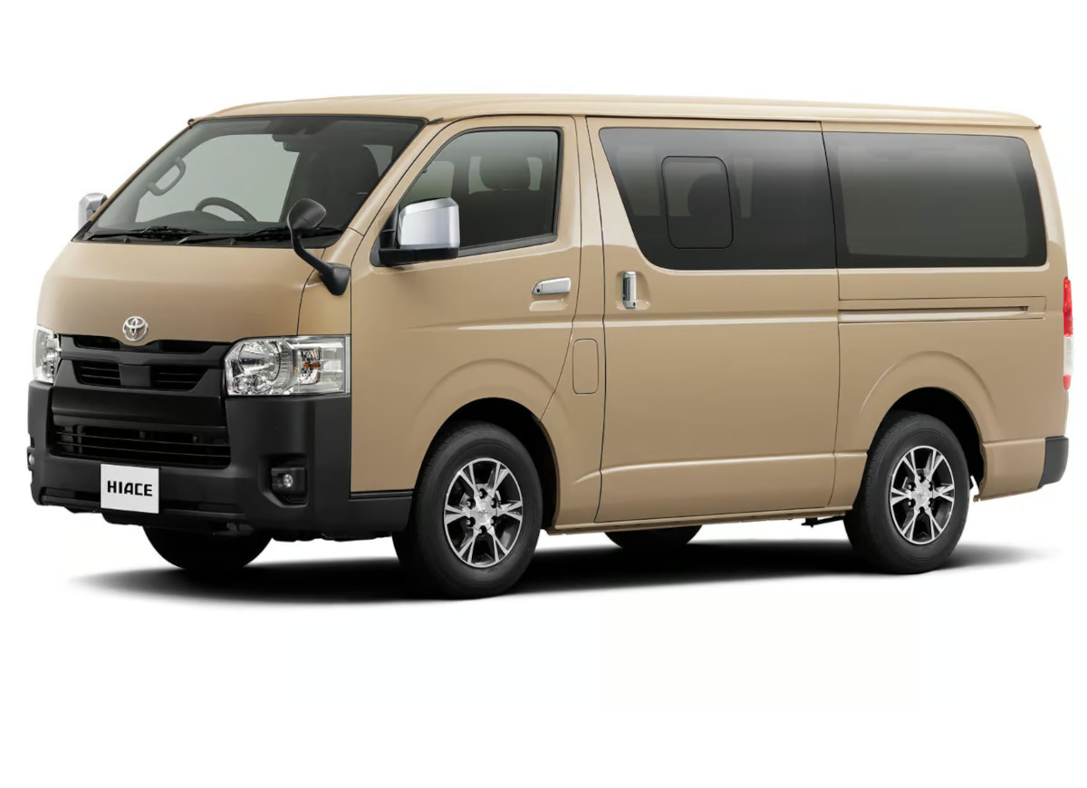 harga-toyota-hiace-commuter-tahun-2024-mobil-spesialis-travel-makin-atraktif