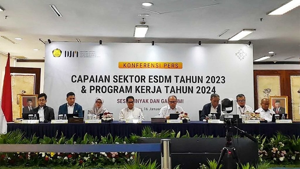 setoran-sektor-migas-ke-negara-2023-turun-21,3%-hanya-rp117-t