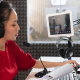 saya-ngobrol-bareng-praktisi-radio:-perempuan-rentan-diobjektifikasi-lewat-musik