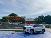 selama-2023-soal-kendaraan-elektrifikasi,-masyarakat-lebih-pilih-mobil-hybrid