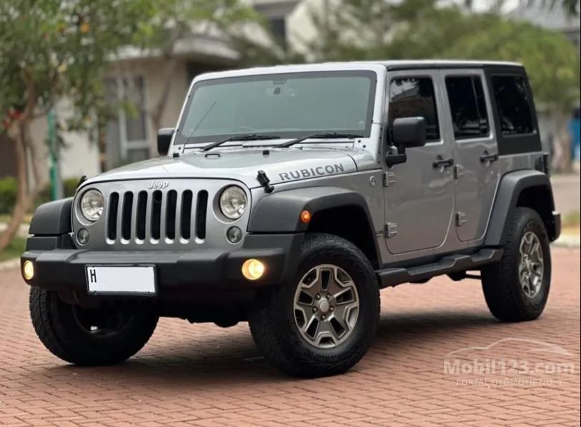kisaran-harga-mobil-jeep-rubicon-baru-dan-bekasnya,-dibanderol-mulai-dari-rp700-jutaan