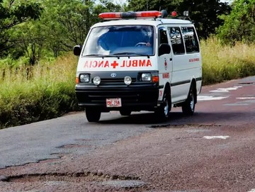 kronologi-ambulans-hantam-lubang-jalan-hingga-mayat-seketika-hidup-lagi
