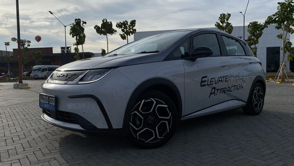 media-test-drive-byd-dolphin,-merasakan-nyamannya-hatchback-listrik-asal-china