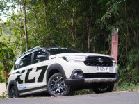suzuki-indonesia-panen-mobil-hybrid-sepanjang-2023