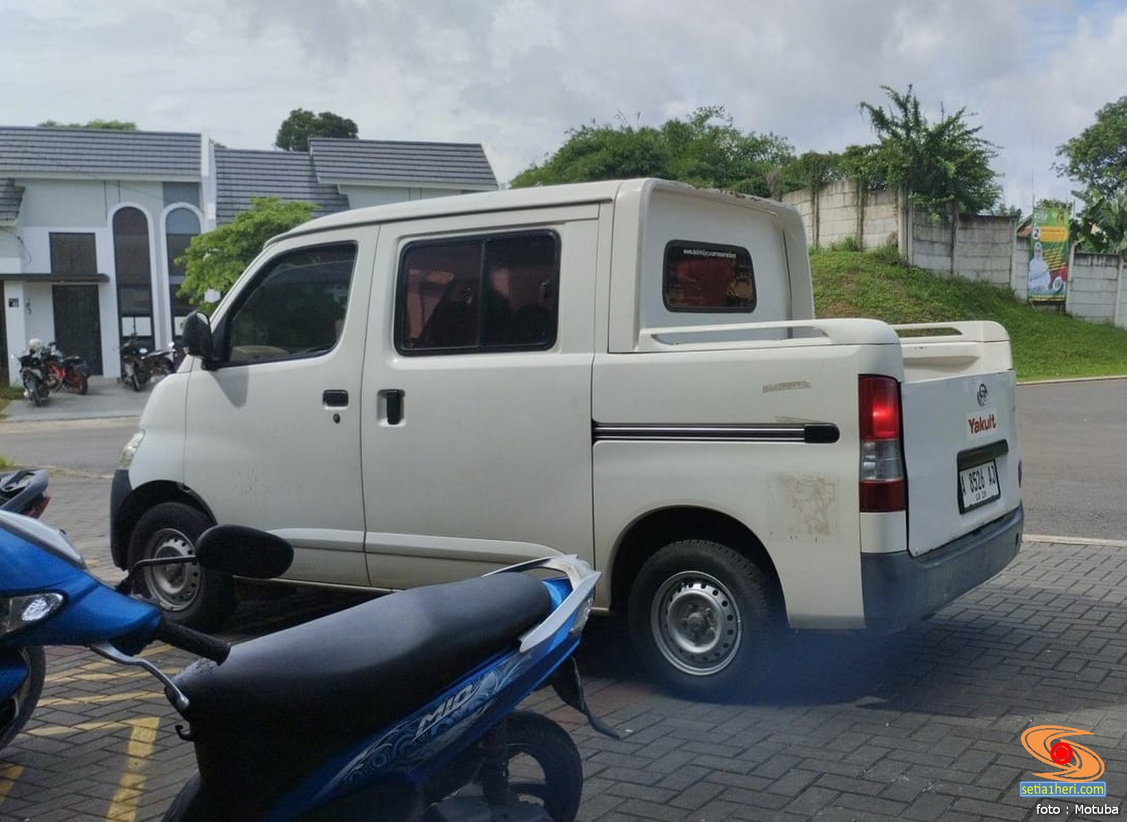 mengintip-mobil-gran-max-double-cabin-punya-pabrik-yakult-gans…