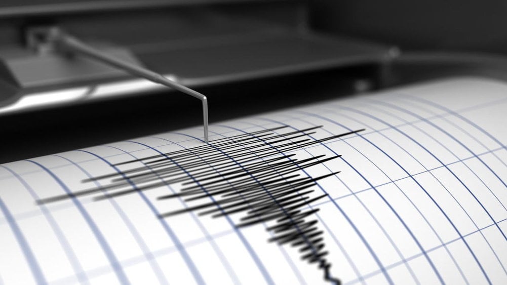gempa-hari-ini-27-januari-2024-jam-23:50-magnitudo-4.4-di-batusangkar,-tanah-datar