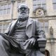 perbedaan-teori-evolusi-darwin,-lamarck,-dan-weismann