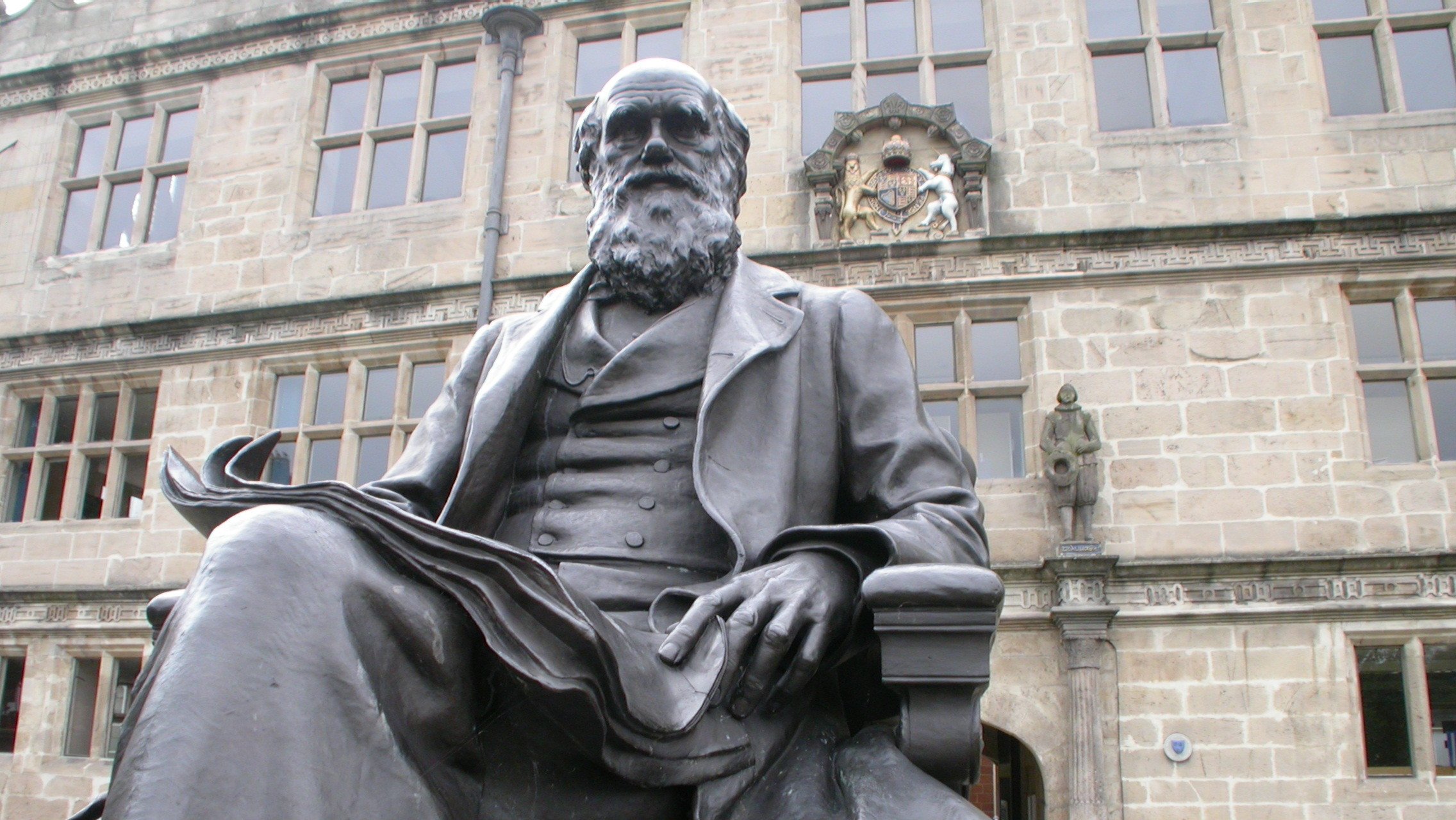 perbedaan-teori-evolusi-darwin,-lamarck,-dan-weismann
