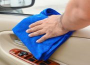 Tips Jitu Bersihkan Door Trim Mobil Kusam