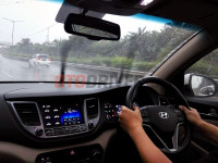musim-hujan-waspada-aquaplaning,-‘pembunuh-bisu’-di-jalanan
